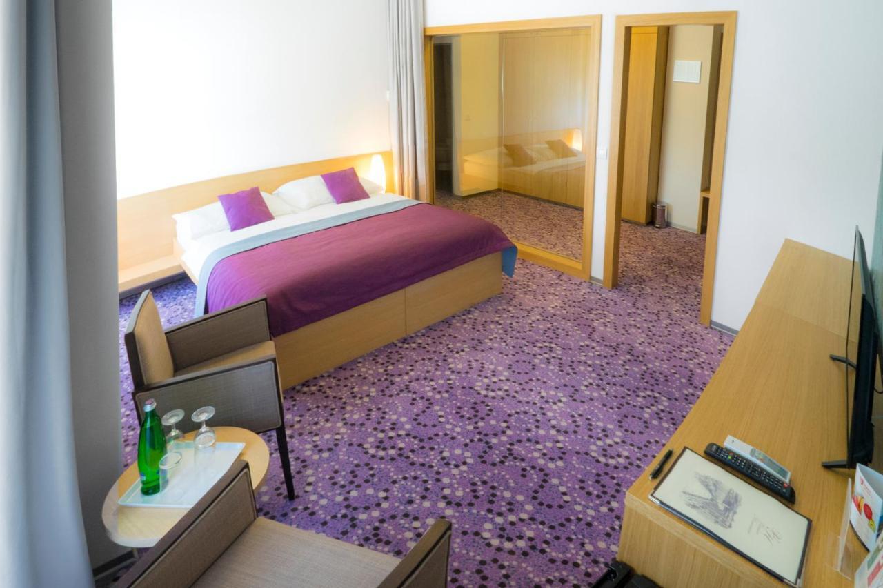Vinice Hnanice Hotel Hnanice (Znojmo)